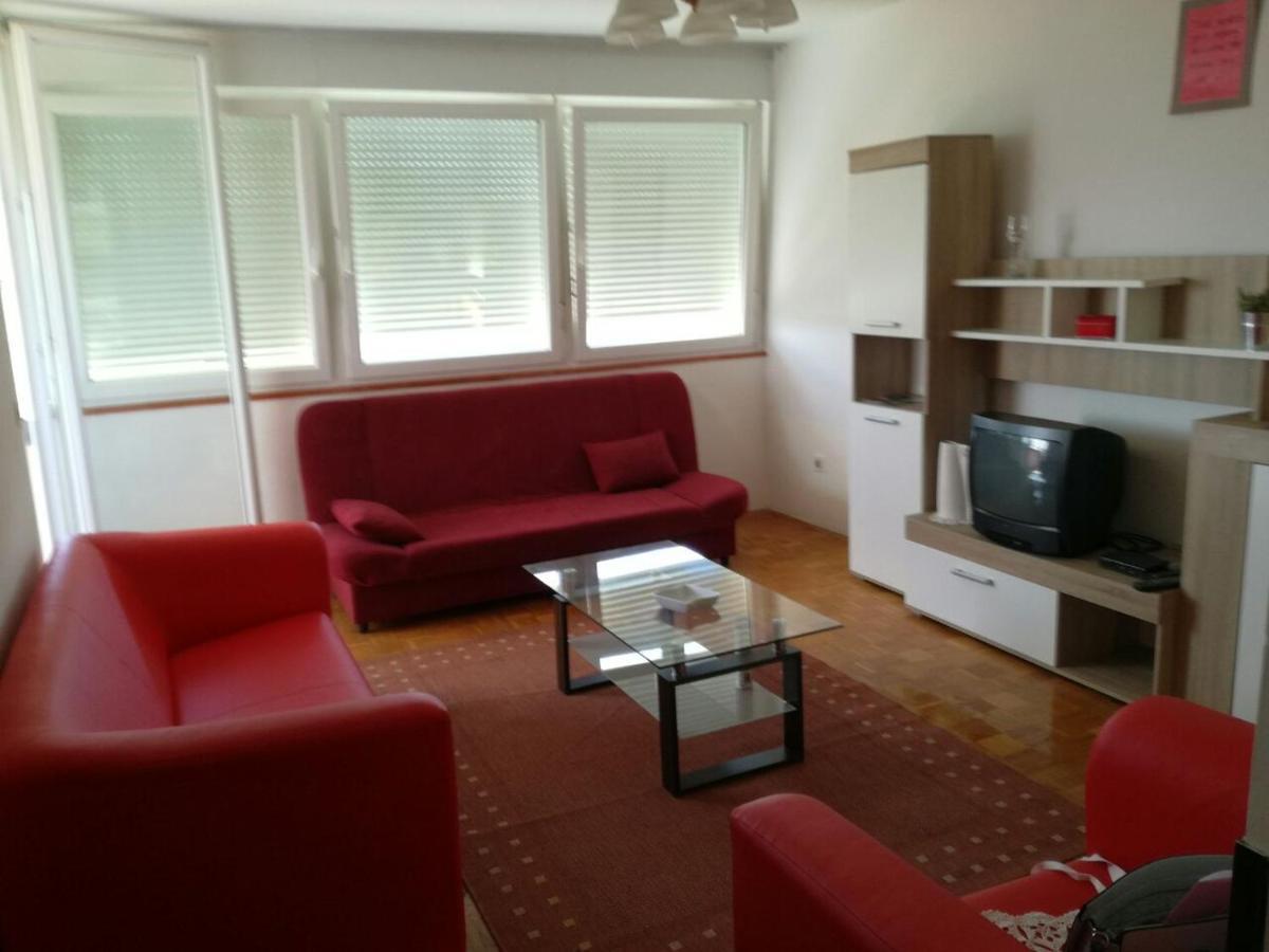 Apartment Pula Exterior photo